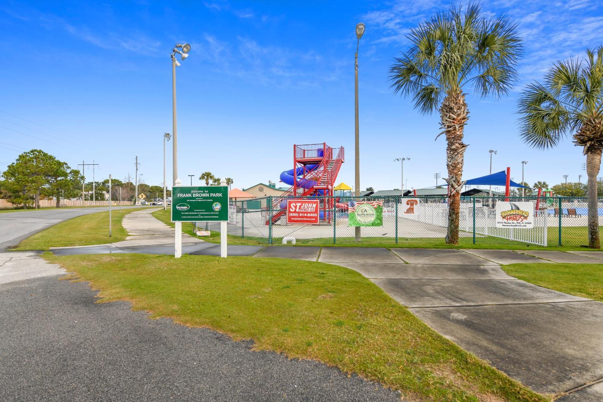 Emerald Beach #1227 By Book That Condo Panama City Beach Exterior foto